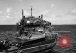 Standbild Betrieb Sandstein wissenschaftlichen Vorbereitungen Bikini Atoll Marshall Inseln, 1948, aus Sekunde 15 historischem Filmmaterial Videoclip 65675071372