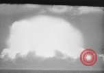 Standbild Betrieb Sandstein nukleare Tests und Vorbereitungen Enewetak Atoll Marshall Inseln, 1948, aus Sekunde 43 historischem Filmmaterial Videoclip 65675071373