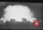 Standbild Betrieb Sandstein nukleare Tests und Vorbereitungen Enewetak Atoll Marshall Inseln, 1948, aus Sekunde 45 historischem Filmmaterial Videoclip 65675071373