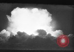 Standbild Betrieb Sandstein nukleare Tests und Vorbereitungen Enewetak Atoll Marshall Inseln, 1948, aus Sekunde 59 historischem Filmmaterial Videoclip 65675071373