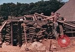 Standbild Seabees Pacific Theater, 1945, aus Sekunde 32 historischem Filmmaterial Videoclip 65675071375
