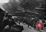 Immagine di Carrozza a cavallo razza Francia, 1943, secondo 5 filmato di repertorio 65675071388