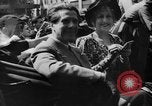 Immagine di Carrozza a cavallo razza Francia, 1943, secondo 10 filmato di repertorio 65675071388