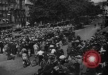 Immagine di Carrozza a cavallo razza Francia, 1943, secondo 13 filmato di repertorio 65675071388