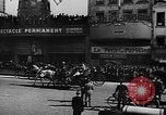 Immagine di Carrozza a cavallo razza Francia, 1943, secondo 24 filmato di repertorio 65675071388