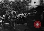 Immagine di Carrozza a cavallo razza Francia, 1943, secondo 34 filmato di repertorio 65675071388