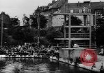 Image une compétition de natation Allemagne, 1943, de la seconde 9 séquences d'archives historiques vidéo 65675071389