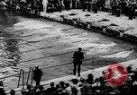 Image une compétition de natation Allemagne, 1943, de la seconde 25 séquences d'archives historiques vidéo 65675071389
