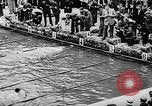 Image une compétition de natation Allemagne, 1943, de la seconde 45 séquences d'archives historiques vidéo 65675071389