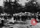 Standbild Trauerfeier Vinnitsa Ukraine Sowjetunion, 1943, aus Sekunde 4 historischem Filmmaterial Videoclip 65675071392