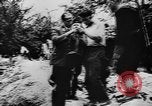 Standbild Trauerfeier Vinnitsa Ukraine Sowjetunion, 1943, aus Sekunde 28 historischem Filmmaterial Videoclip 65675071392