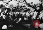 Standbild Trauerfeier Vinnitsa Ukraine Sowjetunion, 1943, aus Sekunde 52 historischem Filmmaterial Videoclip 65675071392