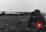 Standbild Deutsche Infanterie Sowjetunion, 1943, aus Sekunde 54 historischem Filmmaterial Videoclip 65675071393