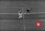 Standbild tennis match Forest Hills New York USA, 1962, aus Sekunde 45 historischem Filmmaterial Videoclip 65675071412