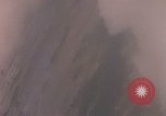Image Air Strike le Vietnam du Sud, 1965, de la seconde 6 séquences d'archives historiques vidéo 65675071413