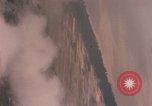 Image Air Strike le Vietnam du Sud, 1965, de la seconde 29 séquences d'archives historiques vidéo 65675071413