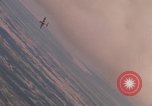 Image Air Strike le Vietnam du Sud, 1965, de la seconde 6 séquences d'archives historiques vidéo 65675071414