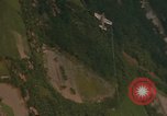 Image Air Strike le Vietnam du Sud, 1965, de la seconde 27 séquences d'archives historiques vidéo 65675071414