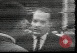 Standbild Havanna Pressekonferenzen Havanna Kuba, 1968, aus Sekunde 10 historischem Filmmaterial Videoclip 65675071415