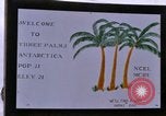 Standbild LC-47H der Antarktis, 1964, aus Sekunde 26 historischem Filmmaterial Videoclip 65675071417