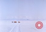 Standbild LC-47H der Antarktis, 1964, aus Sekunde 55 historischem Filmmaterial Videoclip 65675071417