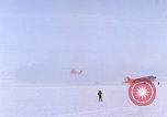 Standbild LC-47H der Antarktis, 1964, aus Sekunde 18 historischem Filmmaterial Videoclip 65675071418
