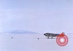 Standbild LC-47H der Antarktis, 1964, aus Sekunde 54 historischem Filmmaterial Videoclip 65675071418