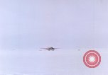 Standbild LC-47H der Antarktis, 1964, aus Sekunde 8 historischem Filmmaterial Videoclip 65675071419