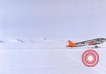 Standbild LC-47H der Antarktis, 1964, aus Sekunde 18 historischem Filmmaterial Videoclip 65675071419