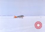 Standbild LC-47H der Antarktis, 1964, aus Sekunde 22 historischem Filmmaterial Videoclip 65675071419