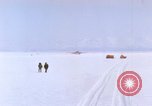 Standbild LC-47H der Antarktis, 1964, aus Sekunde 37 historischem Filmmaterial Videoclip 65675071419