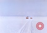 Standbild LC-47H der Antarktis, 1964, aus Sekunde 47 historischem Filmmaterial Videoclip 65675071419