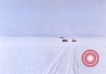 Standbild LC-47H der Antarktis, 1964, aus Sekunde 54 historischem Filmmaterial Videoclip 65675071419