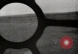 Standbild Japanische Bombe Darwin Australien Darwin Australien, 1942, aus Sekunde 56 historischem Filmmaterial Videoclip 65675071422
