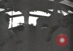 Standbild Japanische Bombe Darwin Australien Darwin Australien, 1942, aus Sekunde 62 historischem Filmmaterial Videoclip 65675071422