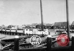 Standbild Jugendliche Holland Niederlande, 1955, aus Sekunde 3 historischem Filmmaterial Videoclip 65675071440
