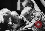 Standbild Jugendliche Holland Niederlande, 1955, aus Sekunde 10 historischem Filmmaterial Videoclip 65675071440