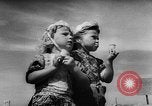 Standbild Jugendliche Holland Niederlande, 1955, aus Sekunde 36 historischem Filmmaterial Videoclip 65675071440