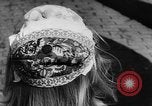 Standbild Jugendliche Holland Niederlande, 1955, aus Sekunde 41 historischem Filmmaterial Videoclip 65675071440