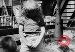 Standbild Jugendliche Holland Niederlande, 1955, aus Sekunde 47 historischem Filmmaterial Videoclip 65675071440