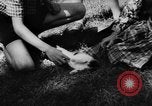 Standbild Jugendliche Holland Niederlande, 1955, aus Sekunde 53 historischem Filmmaterial Videoclip 65675071440