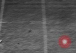 Standbild American Football Match Atlanta Georgia USA, 1955, aus Sekunde 8 historischem Filmmaterial Videoclip 65675071441