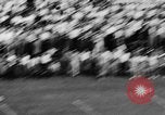 Standbild American Football Match Atlanta Georgia USA, 1955, aus Sekunde 9 historischem Filmmaterial Videoclip 65675071441
