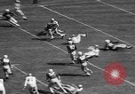 Standbild American Football Match Atlanta Georgia USA, 1955, aus Sekunde 16 historischem Filmmaterial Videoclip 65675071441