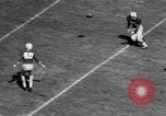Standbild American Football Match Atlanta Georgia USA, 1955, aus Sekunde 36 historischem Filmmaterial Videoclip 65675071441