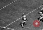Standbild American Football Match Atlanta Georgia USA, 1955, aus Sekunde 37 historischem Filmmaterial Videoclip 65675071441