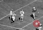 Standbild American Football Match Atlanta Georgia USA, 1955, aus Sekunde 40 historischem Filmmaterial Videoclip 65675071441