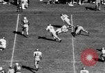 Standbild American Football Match Atlanta Georgia USA, 1955, aus Sekunde 54 historischem Filmmaterial Videoclip 65675071441