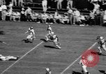Standbild American Football Match Atlanta Georgia USA, 1955, aus Sekunde 59 historischem Filmmaterial Videoclip 65675071441