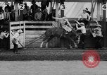 Standbild Rodeo Pendleton Oregon USA, 1955, aus Sekunde 19 historischem Filmmaterial Videoclip 65675071442
